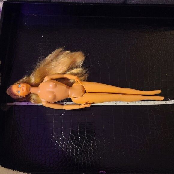 Vintage 1979 Mattel Beauty Secrets Barbie With Poseable Arms 1702 Blonde - Picture 7 of 13